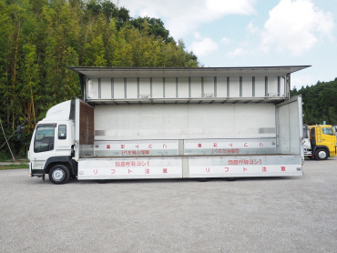 いすゞ ギガ ウイング車 大型 LKG-CYJ77A 年式 H24 [写真15]