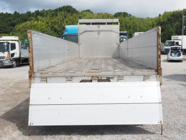 いすゞ ギガ 平ボディ 大型 LKG-CYJ77A 年式 H23 [写真22]