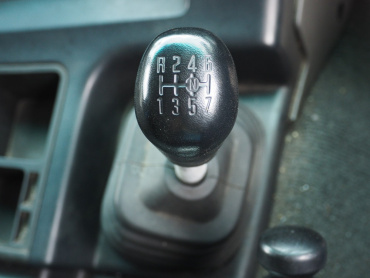 いすゞ ギガ 平ボディ 大型 LKG-CYJ77A 年式 H23 [写真32]