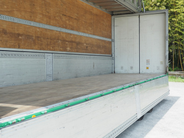 いすゞ ギガ ウイング車 大型 QKG-CYJ77A 年式 H26 [写真20]