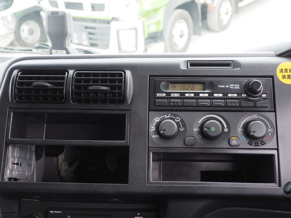 三菱ふそう スーパーグレート ウイング車 大型 LKG-FS54VZ 年式 H23[写真35]