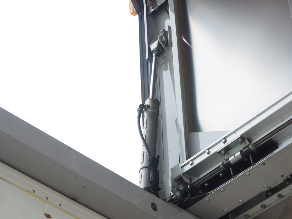 いすゞ フォワード ウイング車 中型 SKG-FRR90T2 年式 H24[写真14]