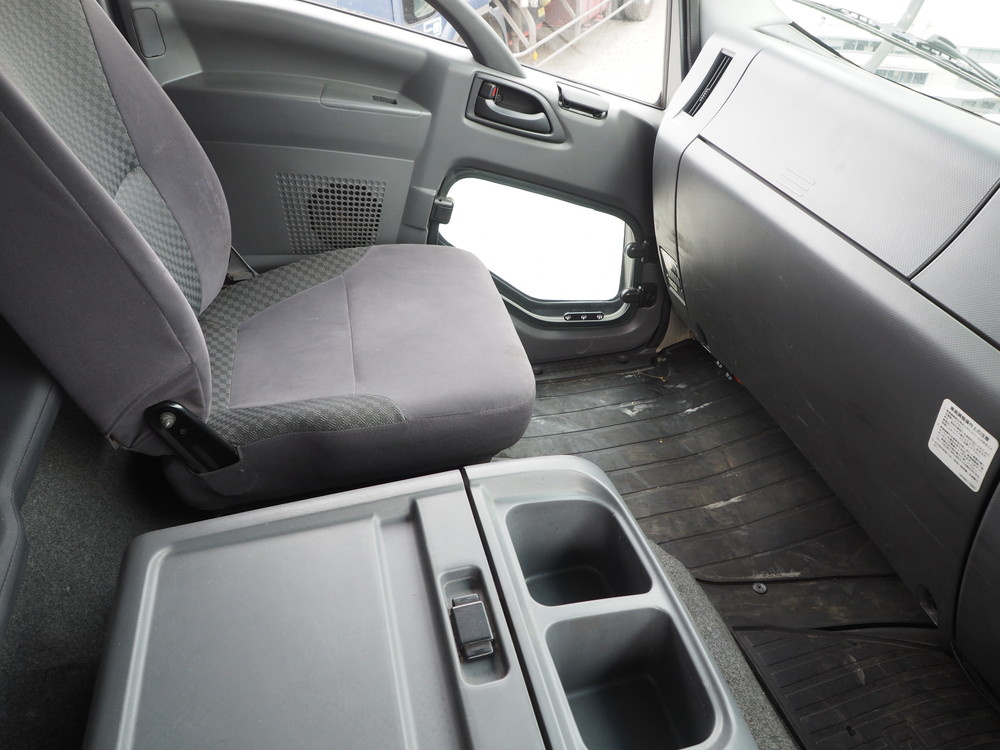 いすゞ フォワード ウイング車 中型 SKG-FRR90T2 年式 H24[写真43]