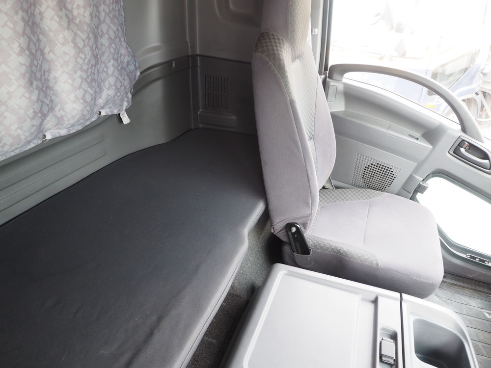 いすゞ フォワード ウイング車 中型 SKG-FRR90T2 年式 H24[写真48]