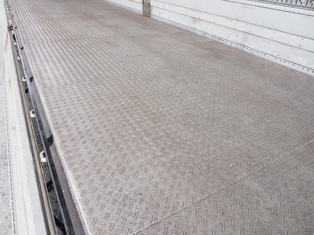 三菱ふそう スーパーグレート 冷凍ウイング 大型 PJ-FS54JVZ 年式 H17[写真29]