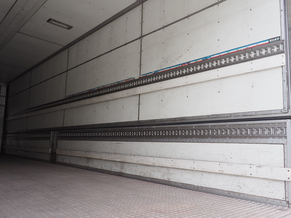 三菱ふそう スーパーグレート 冷凍ウイング 大型 PJ-FS54JVZ 年式 H17[写真36]