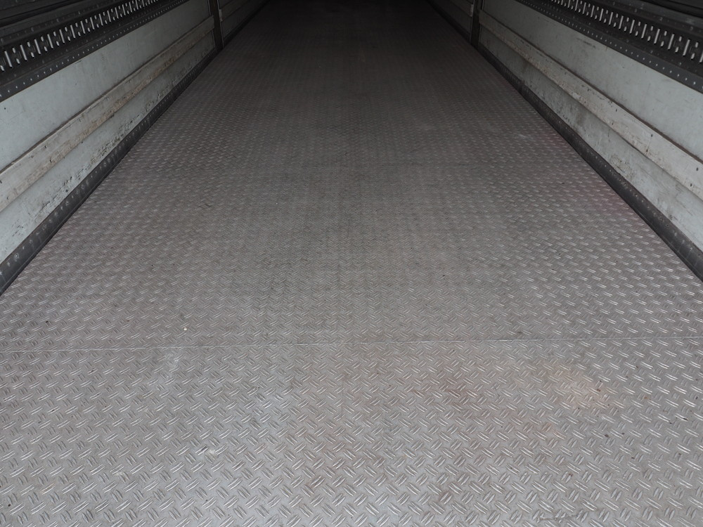 三菱ふそう スーパーグレート 冷凍ウイング 大型 PJ-FS54JVZ 年式 H17[写真34]