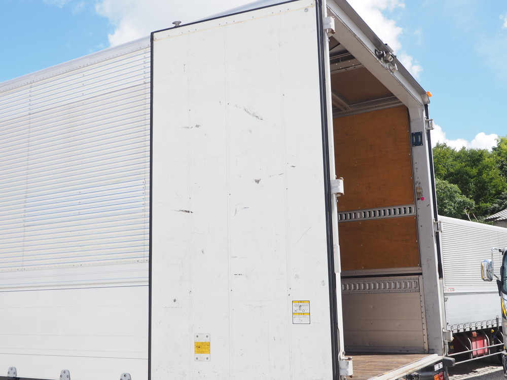 いすゞ フォワード ウイング車 中型 PKG-FRR90S2 年式 H22[写真40]