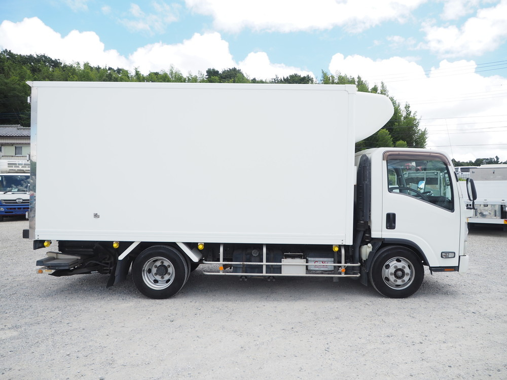 いすゞ エルフ 冷凍バン 小型 SKG-NPR85AN 年式 H24[写真09]