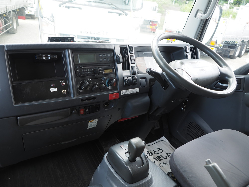 いすゞ エルフ 冷凍バン 小型 SKG-NPR85AN 年式 H24[写真19]
