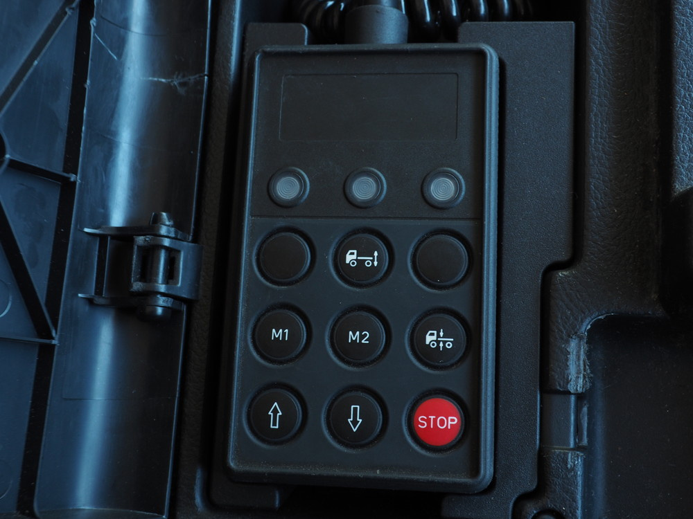 日野 グランドプロフィア ウイング車 大型 QPG-FW1EXEG 年式 H28[写真43]