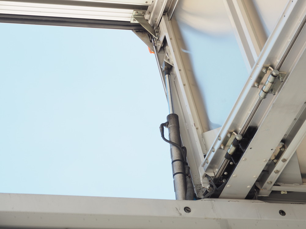 いすゞ フォワード ウイング車 中型 TKG-FRR90S2 年式 H25[写真13]