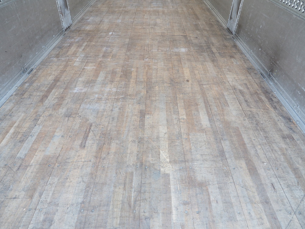 いすゞ フォワード ウイング車 中型 TKG-FRR90S2 年式 H25[写真26]