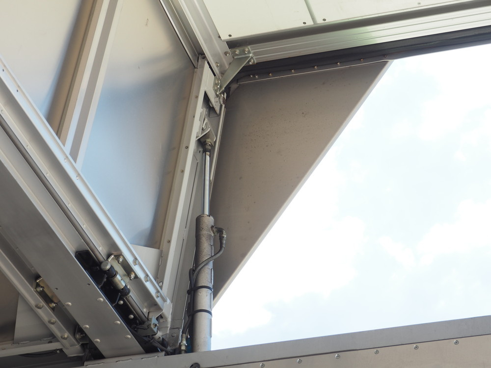 いすゞ フォワード ウイング車 中型 TKG-FRR90S2 年式 H25[写真12]