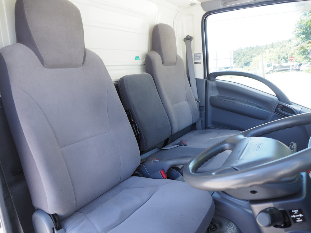 いすゞ エルフ バン車 小型 TKG-NLR85AN 年式 H25[写真20]