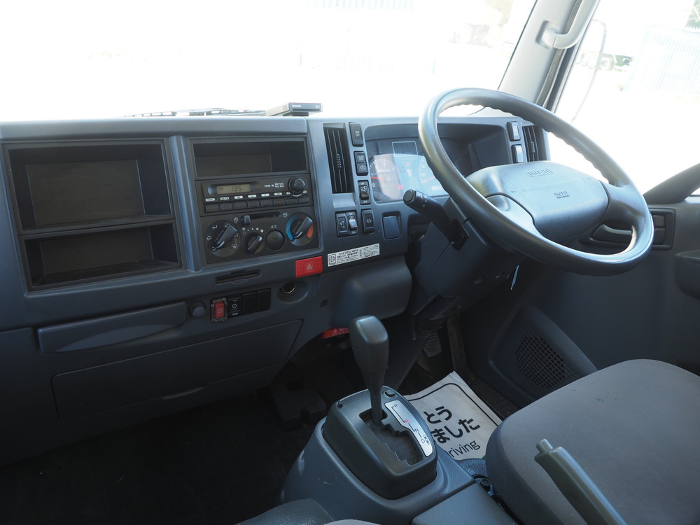 いすゞ エルフ バン車 小型 TKG-NLR85AN 年式 H25[写真21]