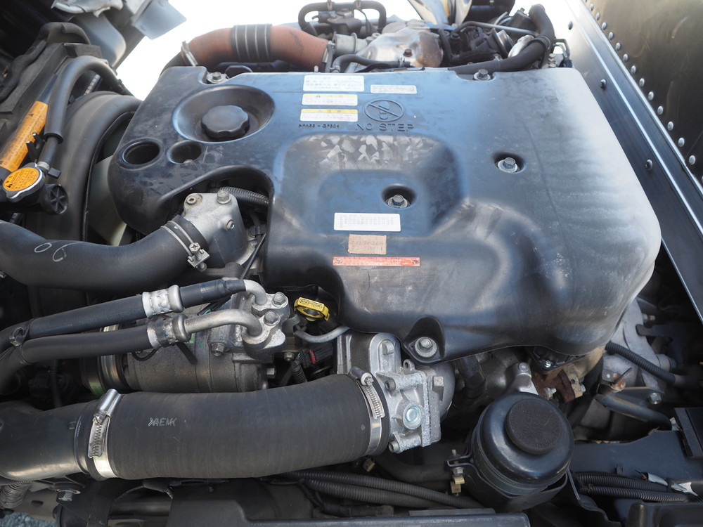 いすゞ エルフ バン車 小型 TKG-NLR85AN 年式 H25[写真38]