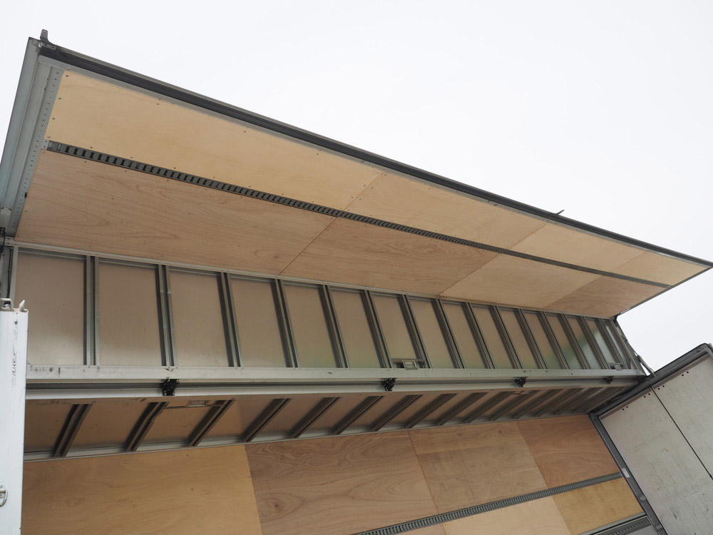 日野 グランドプロフィア ウイング車 大型 BDG-FW1EXYG 年式 H22[写真13]