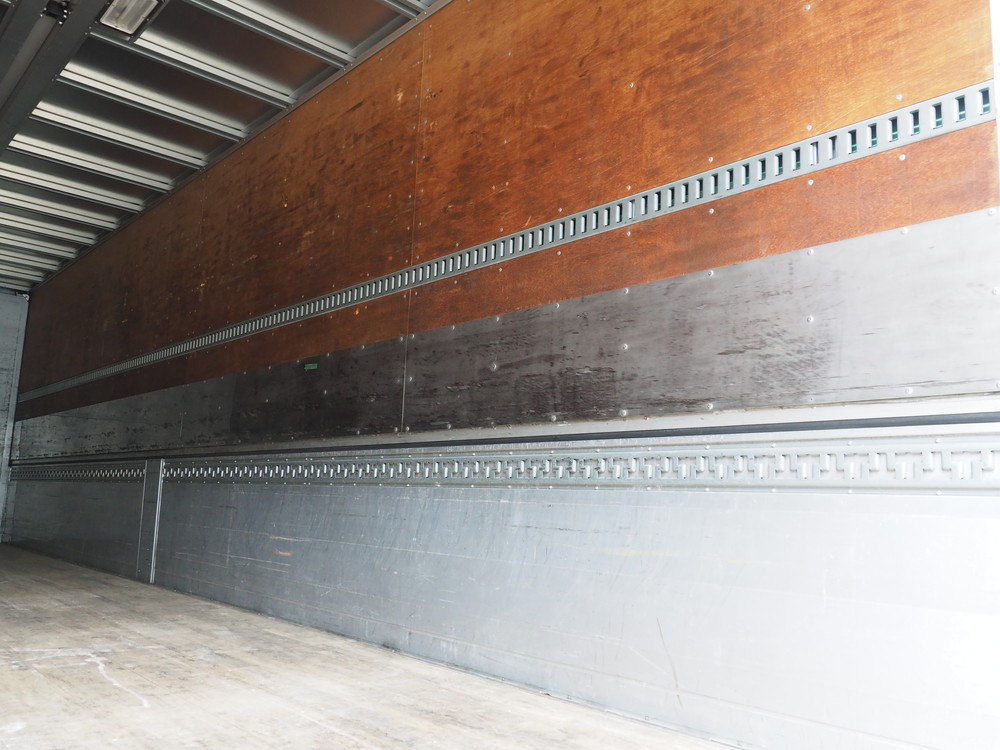 日野 グランドプロフィア ウイング車 大型 BKG-FW1EXYG 年式 H21[写真25]