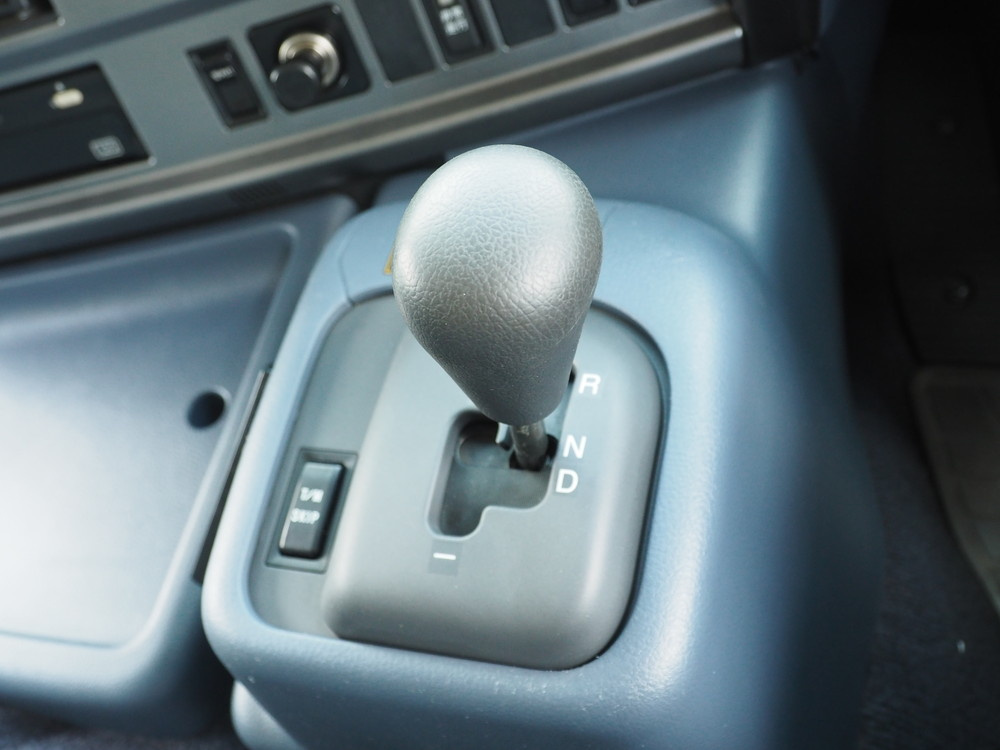 日野 グランドプロフィア ウイング車 大型 BKG-FW1EXYG 年式 H21[写真33]