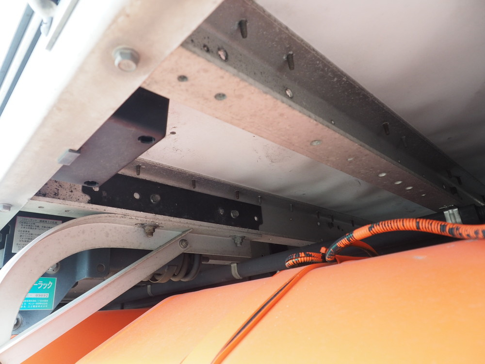 三菱ふそう スーパーグレート ウイング車 大型 QKG-FS54VZ 年式 H24[写真46]