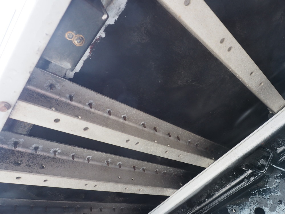 日野 グランドプロフィア 冷凍ウイング 大型 BKG-FW1AXYG 年式 H22[写真49]