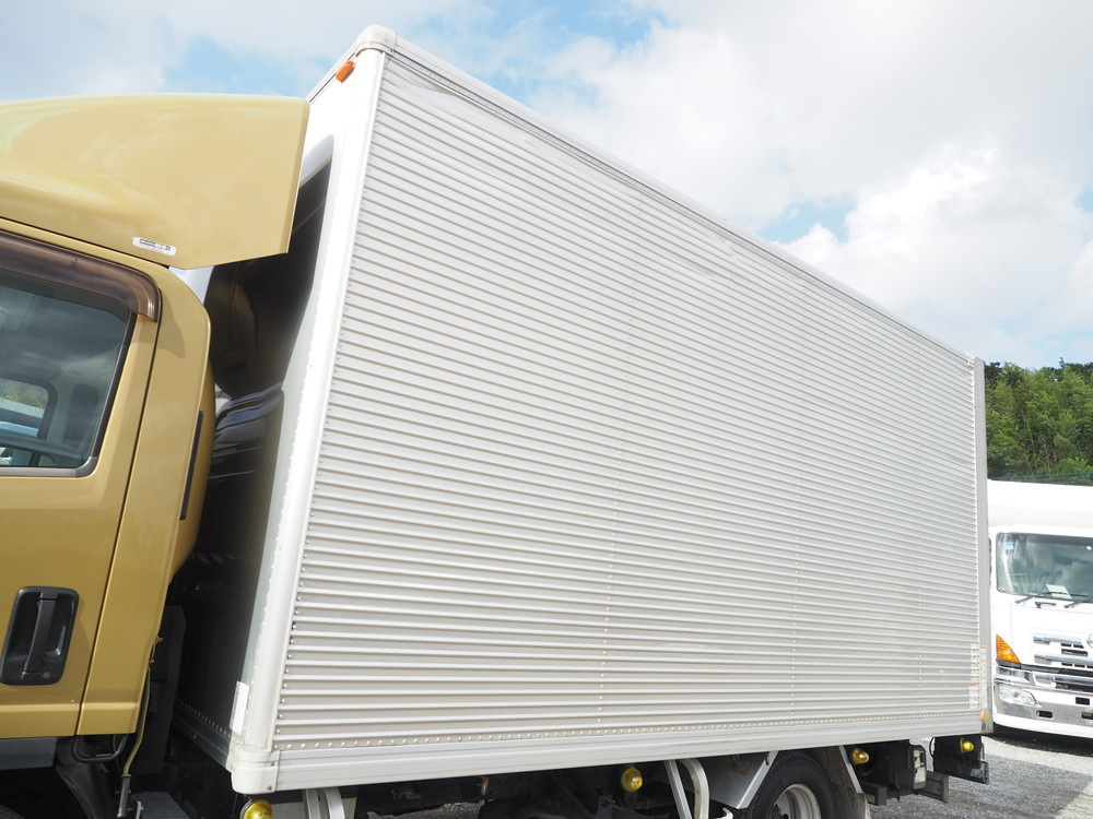 いすゞ エルフ バン車 小型 BKG-NPR85AN 年式 H23[写真13]