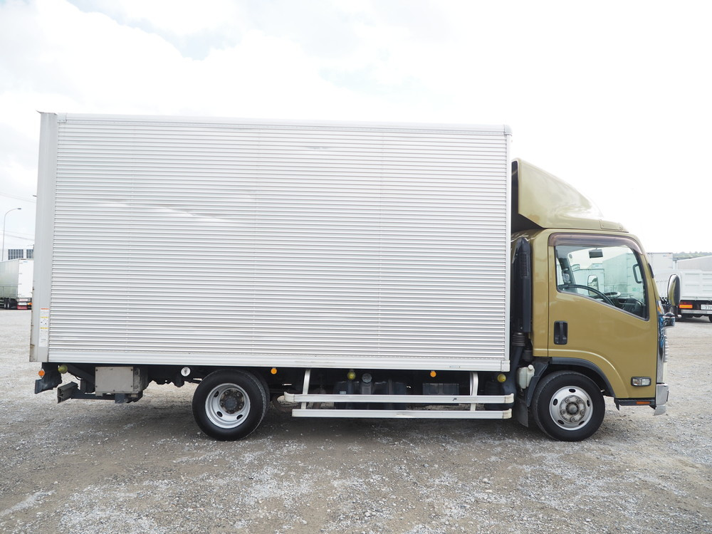 いすゞ エルフ バン車 小型 BKG-NPR85AN 年式 H23[写真09]