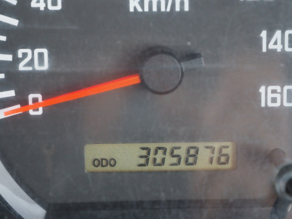 いすゞ エルフ バン車 小型 BKG-NPR85AN 年式 H23[写真25]