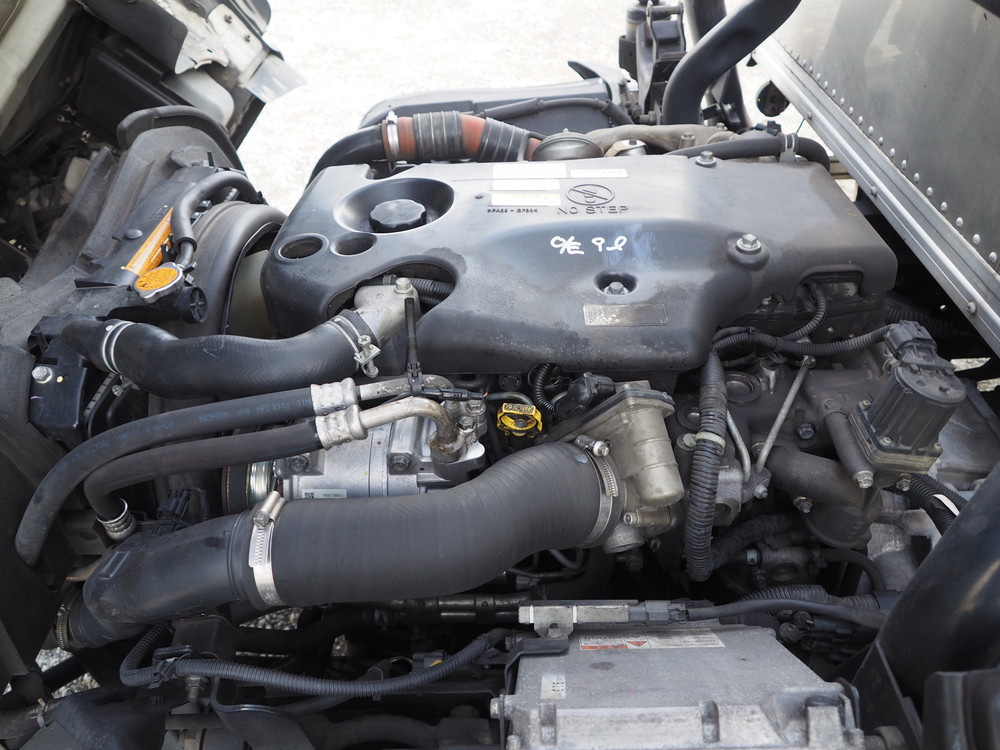 いすゞ エルフ バン車 小型 BKG-NPR85AN 年式 H23[写真34]