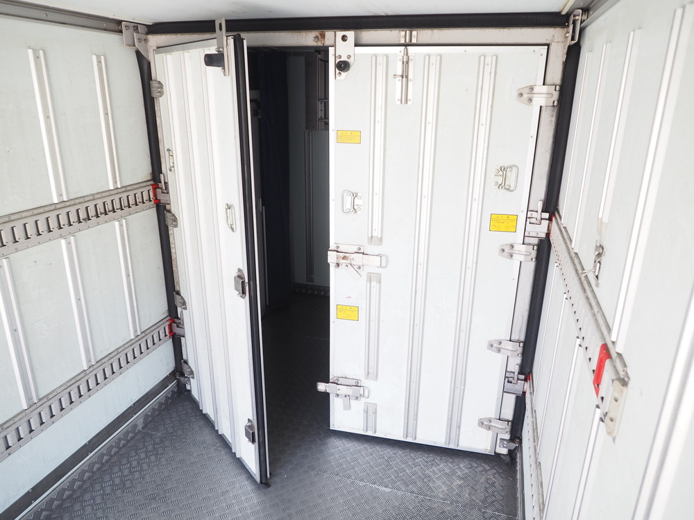 いすゞ エルフ 冷凍バン 小型 TKG-NPR85AN 年式 H26[写真23]