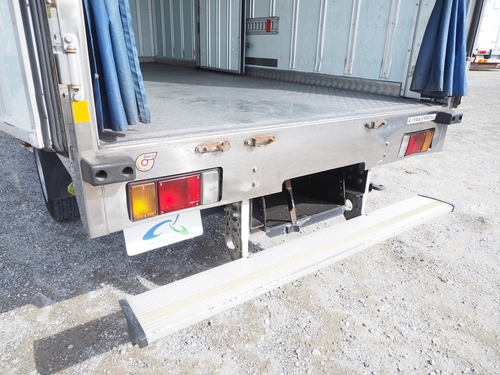 いすゞ エルフ 冷凍バン 小型 TKG-NPR85AN 年式 H26[写真25]