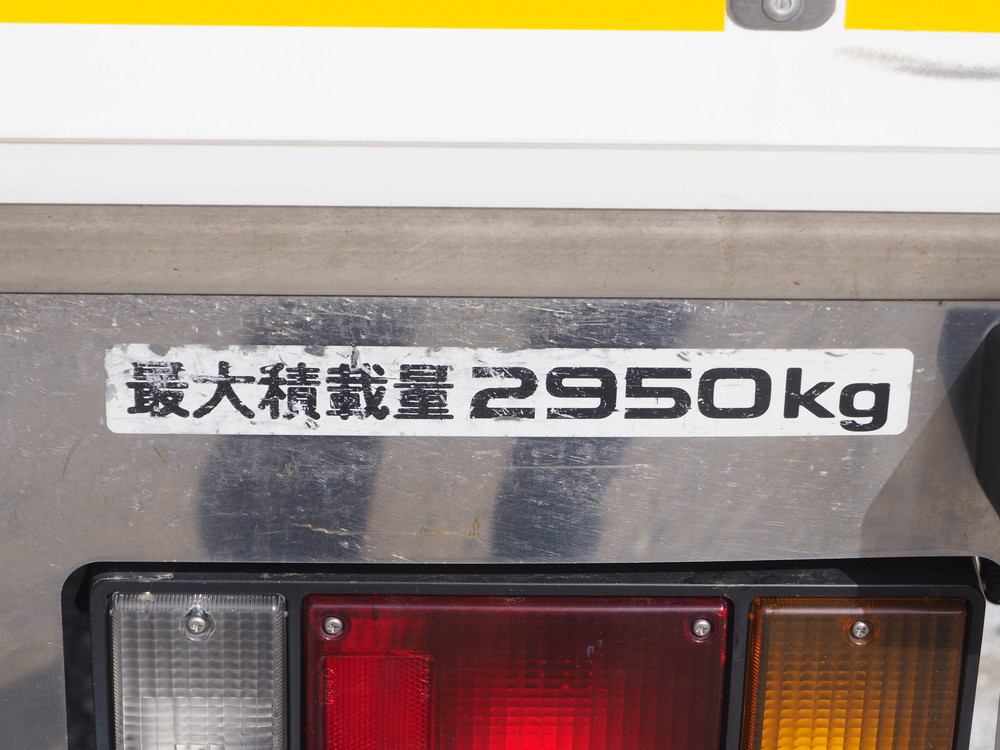 いすゞ エルフ 冷凍バン 小型 TKG-NPR85AN 年式 H26[写真27]