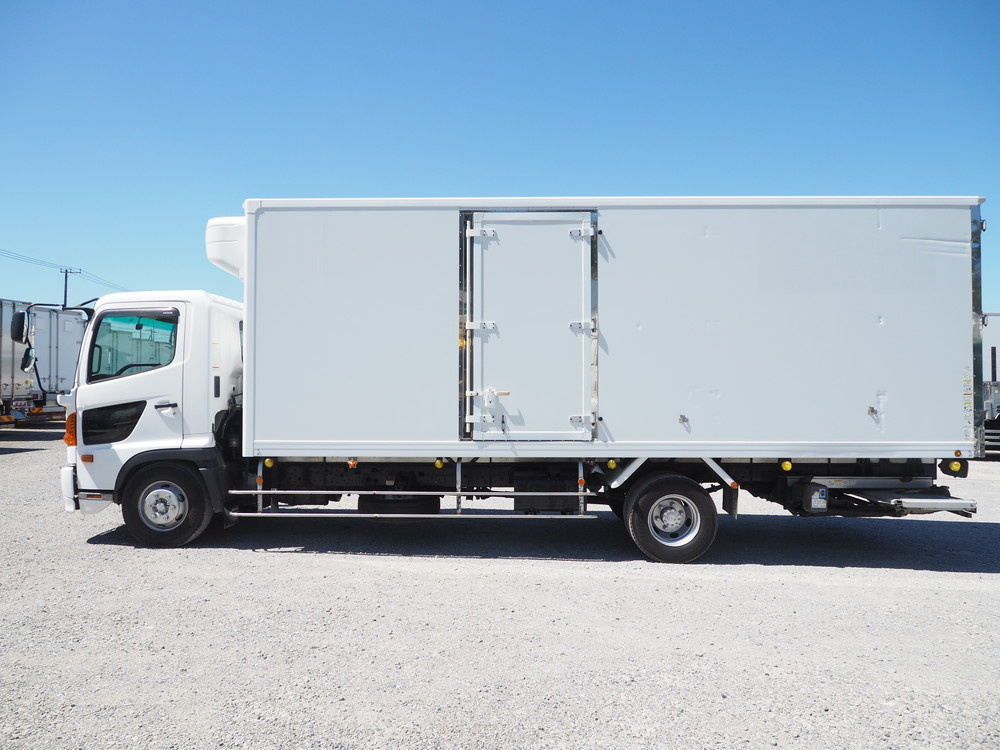 日野 レンジャー 冷凍バン 中型 SKG-FC9JKAA 年式 H23[写真11]
