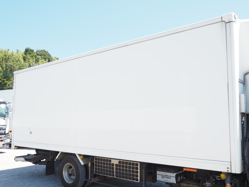 いすゞ フォワード 冷凍バン 中型 SKG-FRR90T2 年式 H24[写真09]