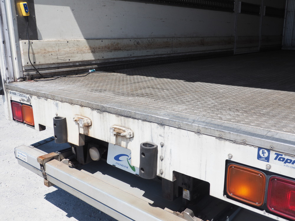 いすゞ フォワード 冷凍バン 中型 SKG-FRR90T2 年式 H24[写真24]