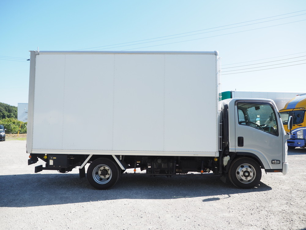 いすゞ エルフ バン車 小型 TPG-NPR85AN 年式 H28[写真08]