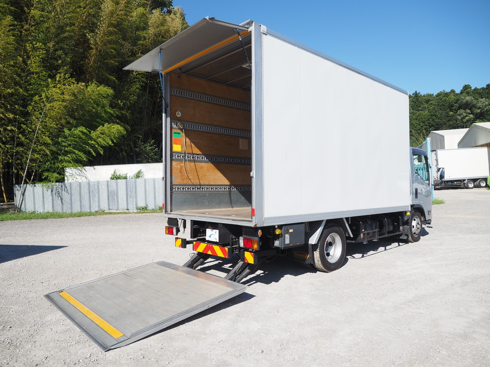 いすゞ エルフ バン車 小型 TPG-NPR85AN 年式 H28[写真28]