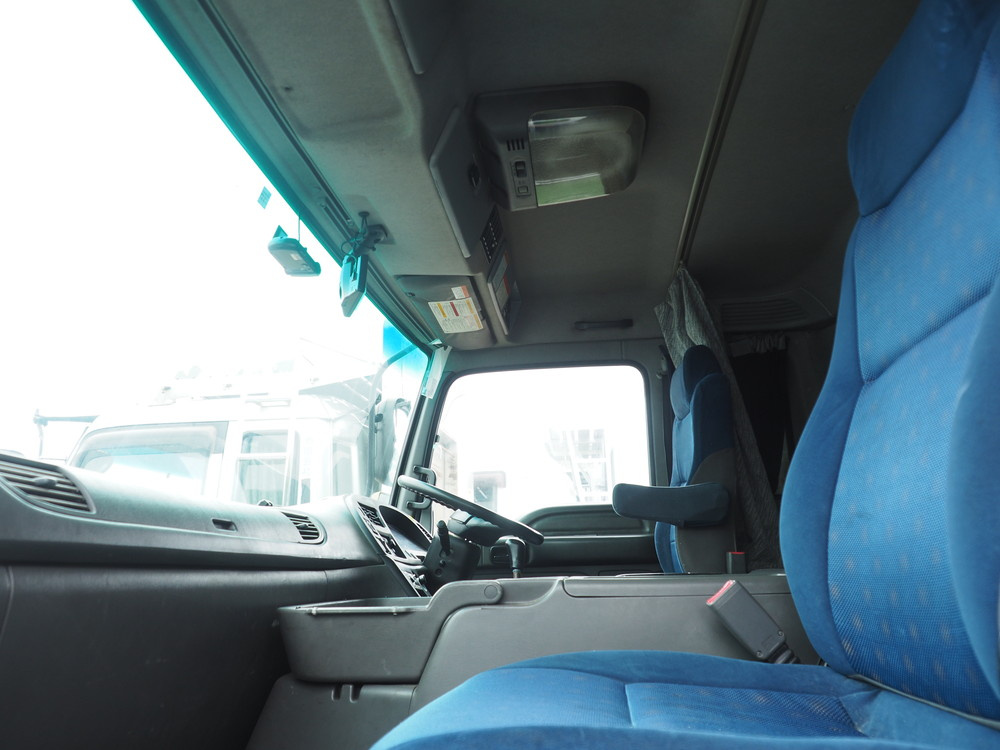 いすゞ ギガ 平ボディ 大型 LKG-CYJ77A 年式 H23[写真41]