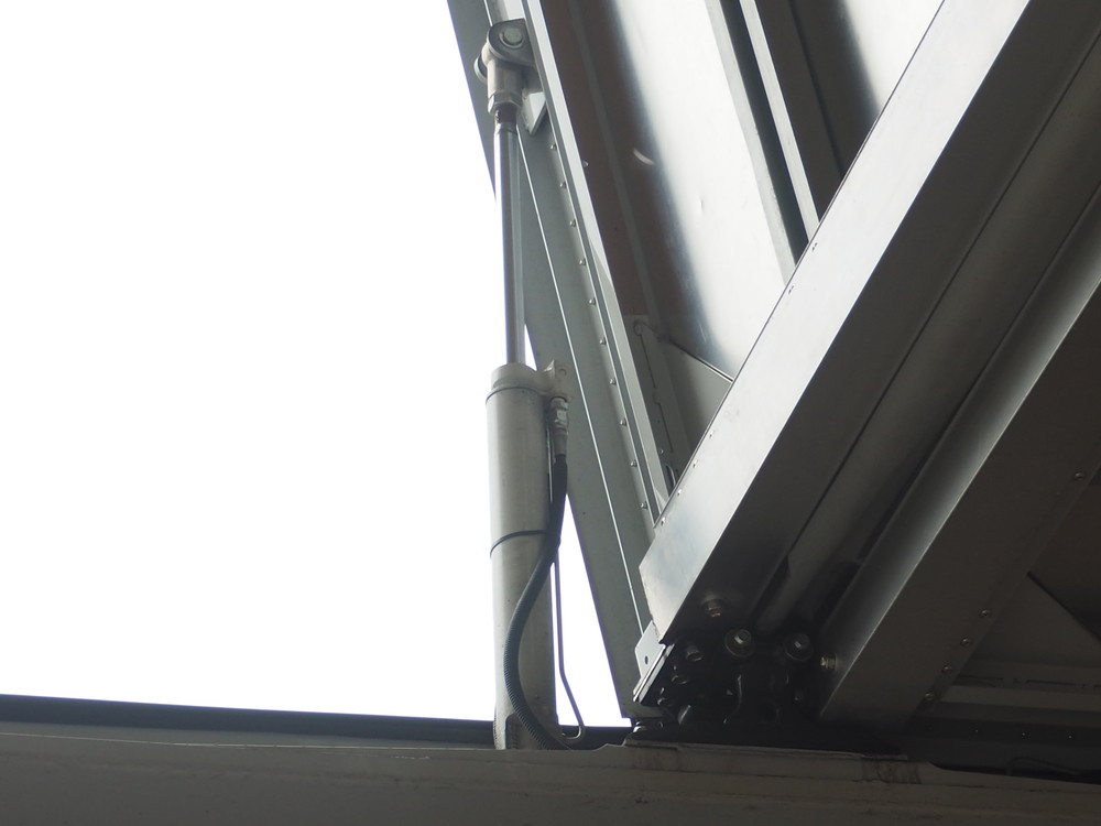 日野 グランドプロフィア ウイング車 大型 QKG-FR1EXBG 年式 H25[写真13]