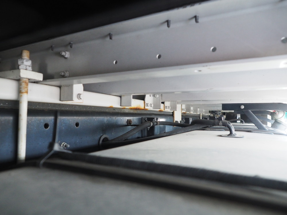 いすゞ ギガ ウイング車 大型 QKG-CYJ77B 年式 H28[写真53]