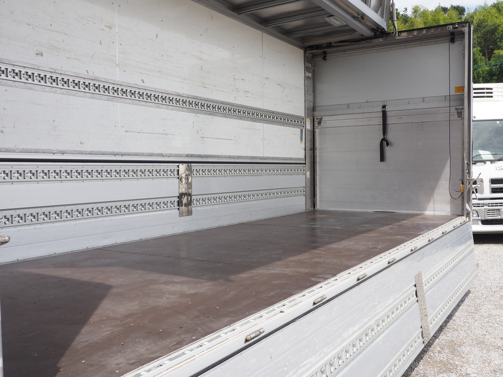 いすゞ フォワード ウイング車 中型 SKG-FRR90T2 年式 H24[写真20]