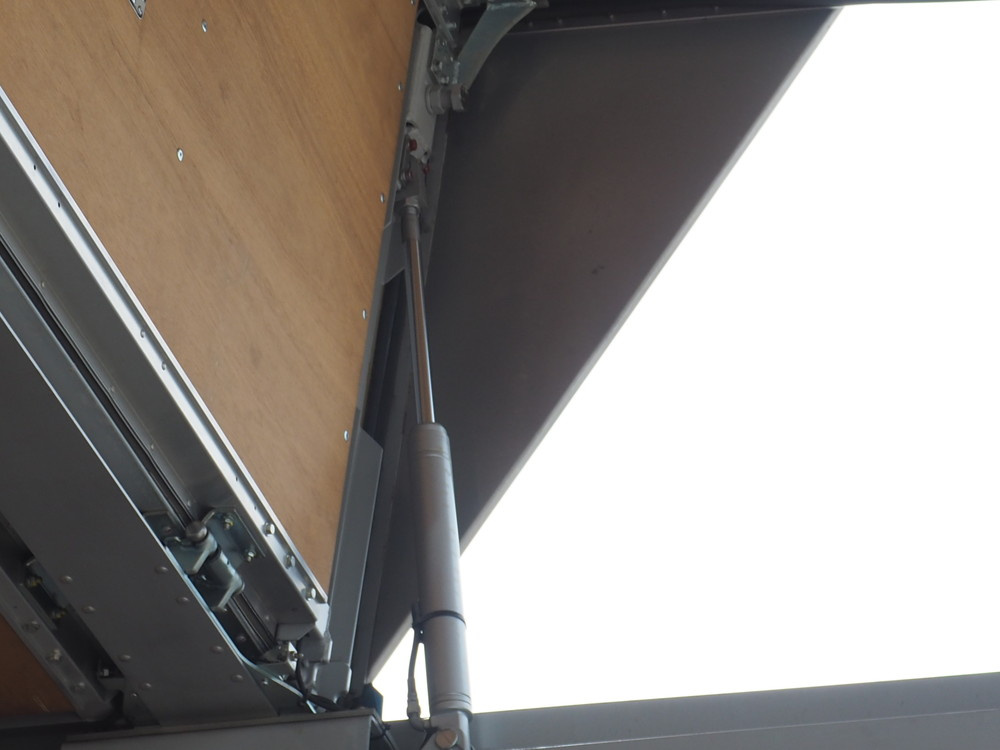 日野 グランドプロフィア ウイング車 大型 QPG-FW1EXEG 年式 H26[写真14]