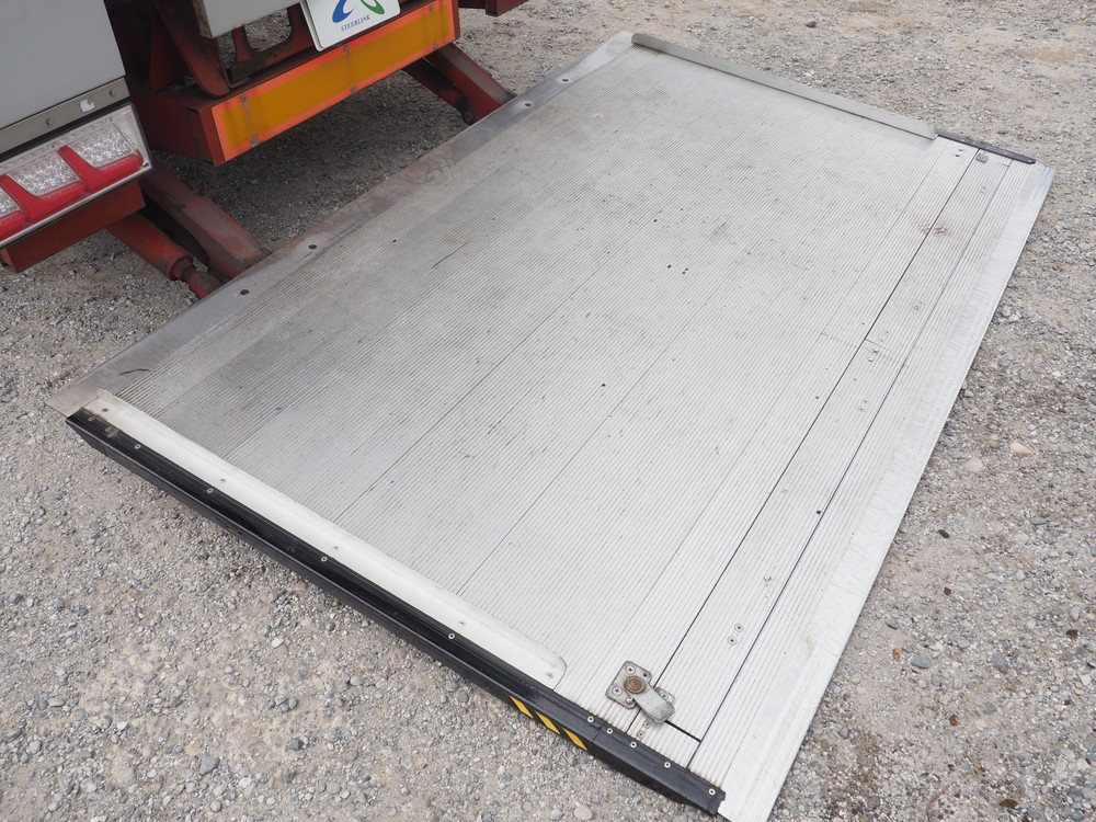 日野 レンジャー ウイング車 中型 BDG-FD8JLWG 年式 H19[写真15]