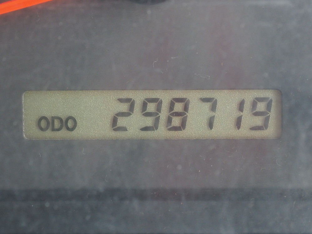 いすゞ エルフ バン車 小型 BKG-NMR85AN 年式 H22[写真35]