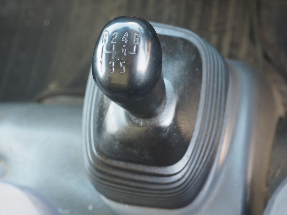 いすゞ エルフ バン車 小型 BKG-NMR85AN 年式 H22[写真29]