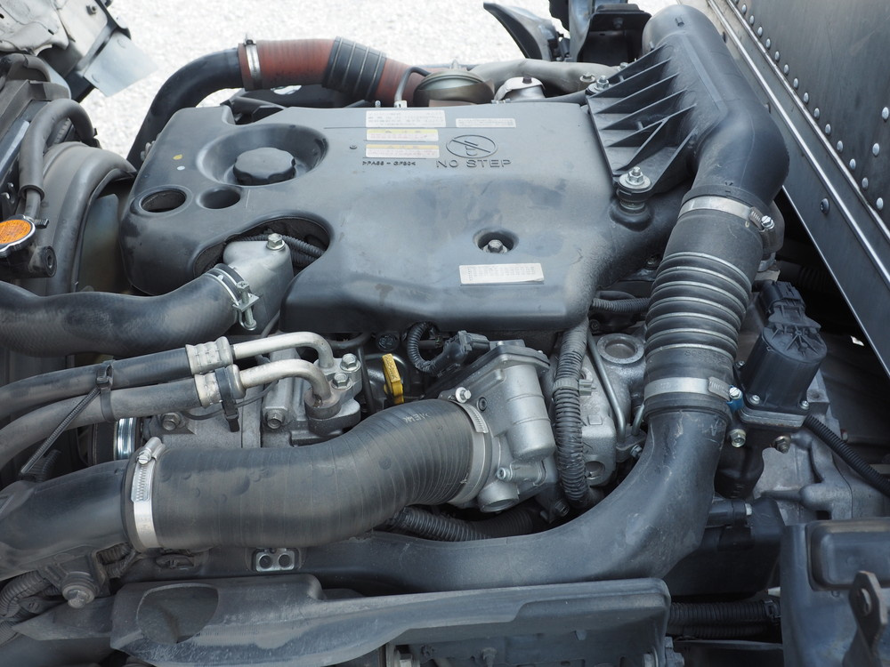 いすゞ エルフ バン車 小型 BKG-NMR85AN 年式 H22[写真42]