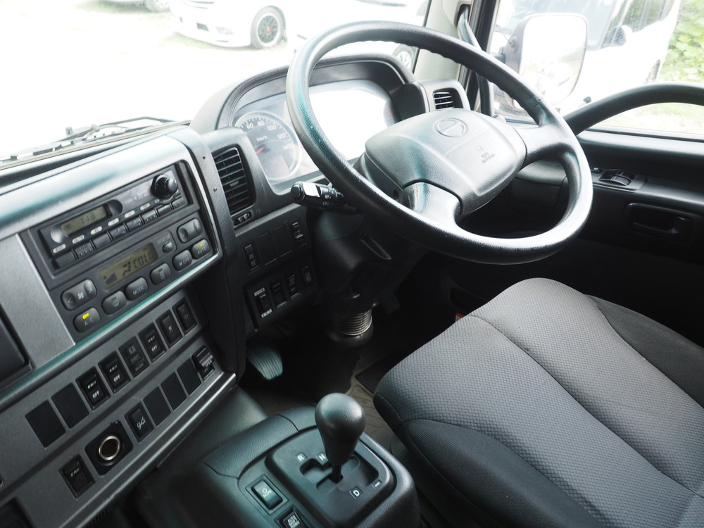 日野 グランドプロフィア ウイング車 大型 LKG-FW1EXBG 年式 H23[写真27]