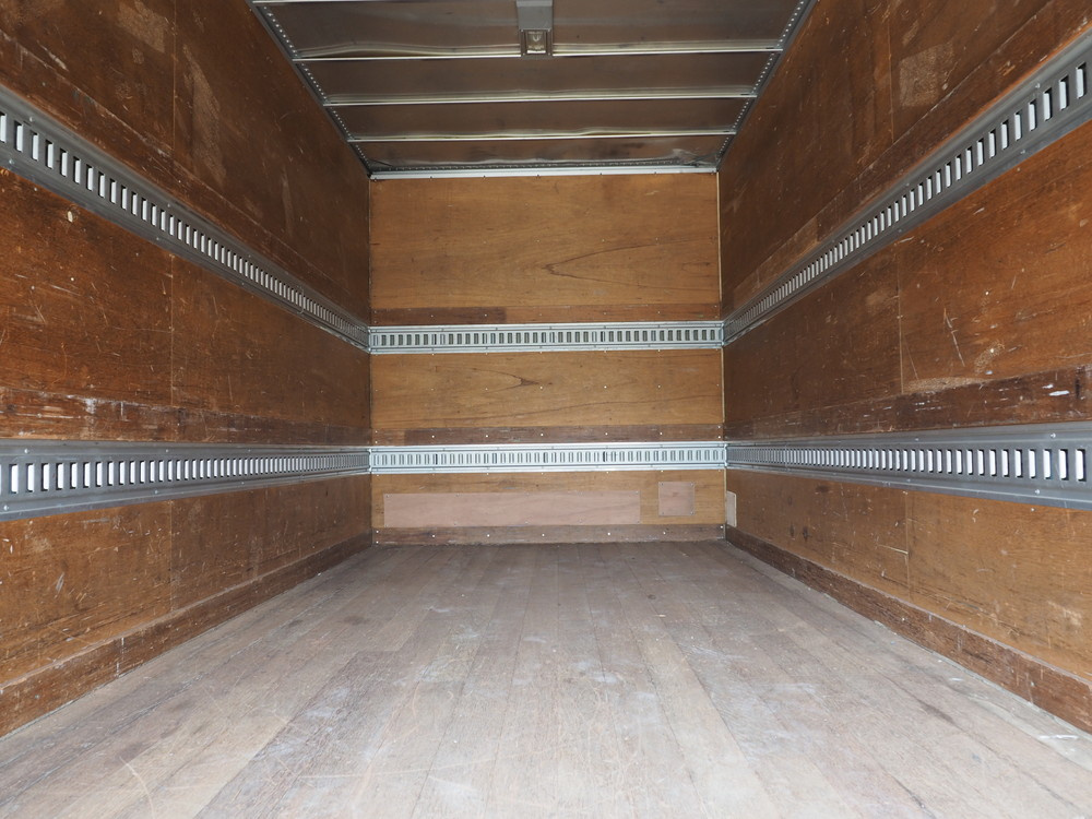 いすゞ エルフ バン車 小型 BKG-NPR85AN 年式 H19[写真15]