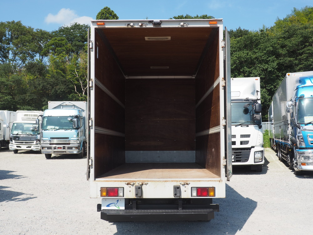 いすゞ エルフ バン車 小型 BKG-NMR85AN 年式 H22[写真16]